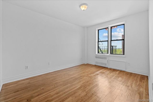 1725 Edison Avenue 5D, Bronx, NY 10461