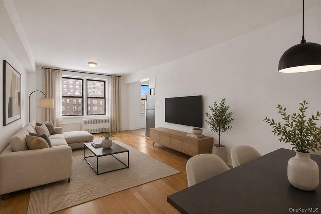 1725 Edison Avenue 5D, Bronx, NY 10461