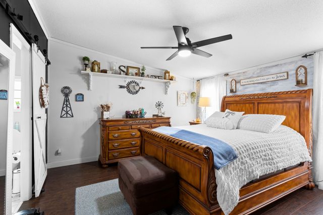 1892 Preacher Holt Rd, Mount Pleasant, TN 38474