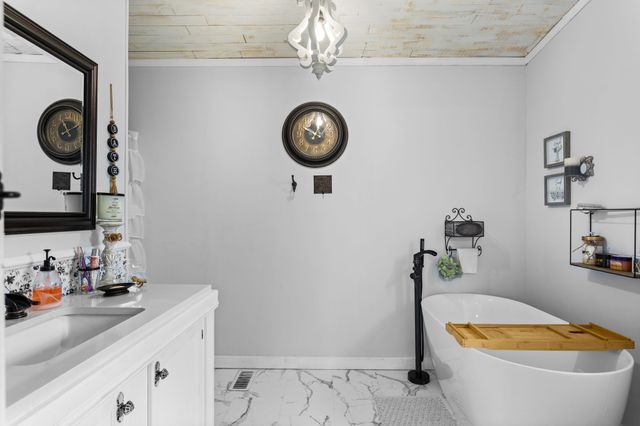 1892 Preacher Holt Rd, Mount Pleasant, TN 38474