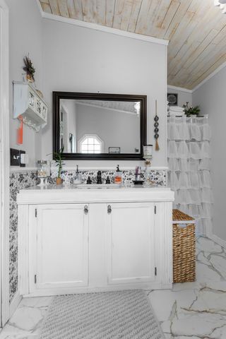 1892 Preacher Holt Rd, Mount Pleasant, TN 38474