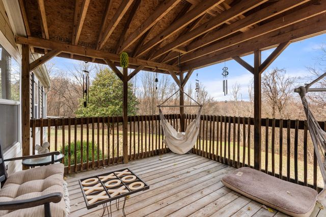 1892 Preacher Holt Rd, Mount Pleasant, TN 38474