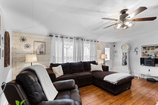 1892 Preacher Holt Rd, Mount Pleasant, TN 38474