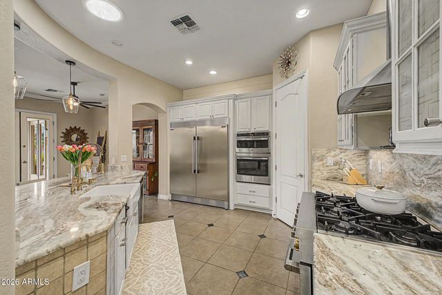 2408 W BAJADA Road, Phoenix, AZ 85085