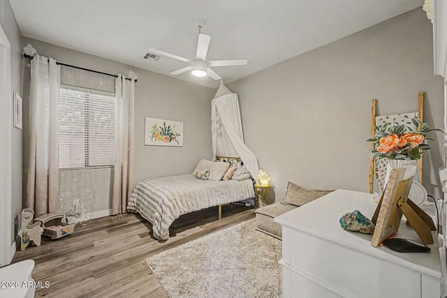 2408 W BAJADA Road, Phoenix, AZ 85085
