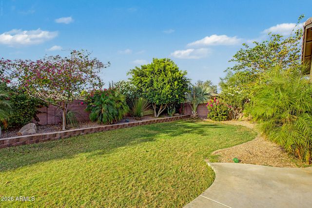 2408 W BAJADA Road, Phoenix, AZ 85085