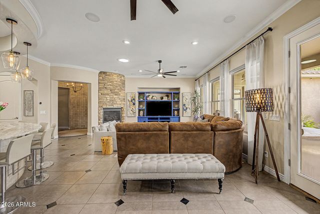 2408 W BAJADA Road, Phoenix, AZ 85085