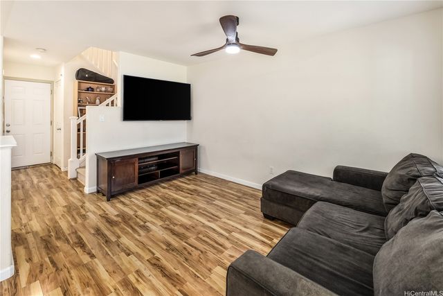 91-1033 Kaipalaoa Street 1402, Ewa Beach, HI 96706