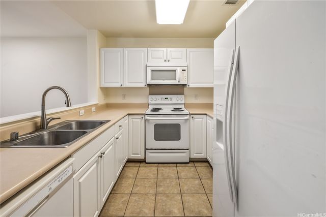 91-1033 Kaipalaoa Street 1402, Ewa Beach, HI 96706