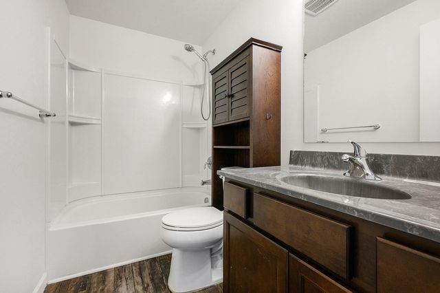 210 Station Hill Street, Comstock Twp, MI 49053