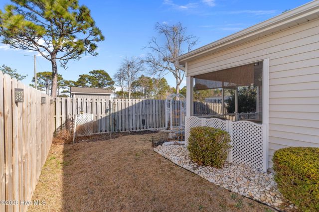 4266 Cherry Laurel Drive SE, Southport, NC 28461