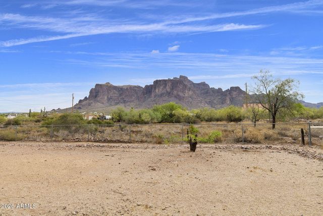 1775 N Mountain View Road, Apache Junction, AZ 85119