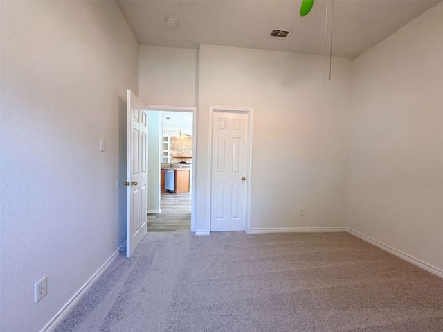 2915 Olympia Drive, Grand Prairie, TX 75052