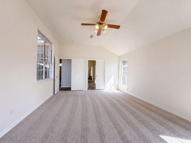 2915 Olympia Drive, Grand Prairie, TX 75052