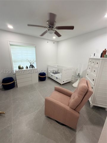 15042 SW 149th St, Miami, FL 33196