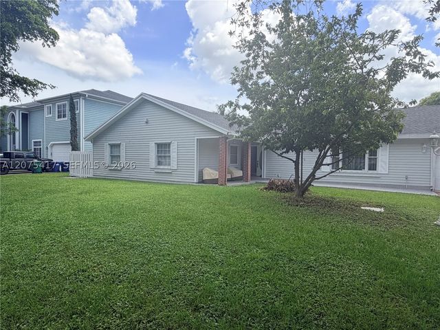 15042 SW 149th St, Miami, FL 33196