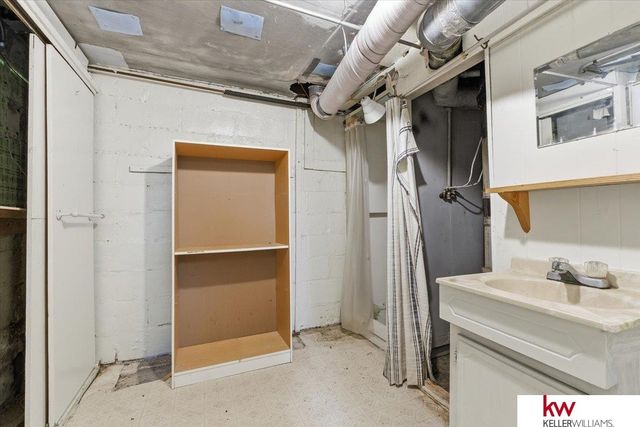 4155 K Street, Omaha, NE 68107