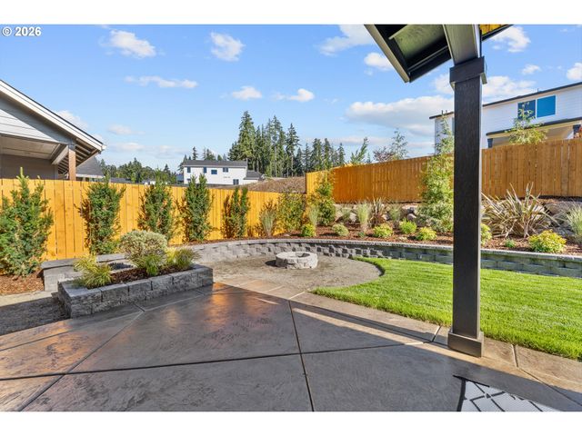 14886 Pomidor Pl, Oregon City, OR 97045
