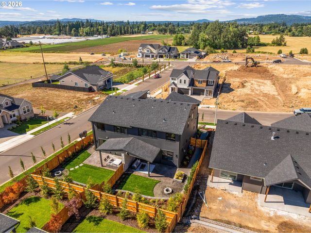 14886 Pomidor Pl, Oregon City, OR 97045