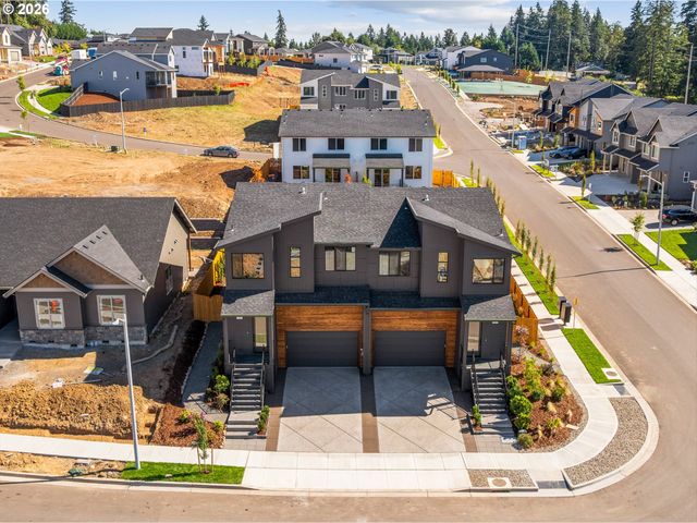 14886 Pomidor Pl, Oregon City, OR 97045