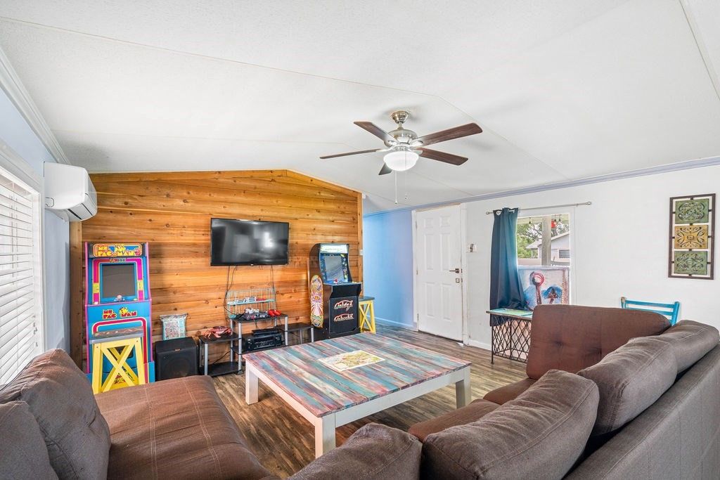 4134 Fm 1781, Rockport, TX 78382 — photo 5