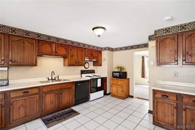 100 Beale Avenue, Cheektowaga, NY 14225