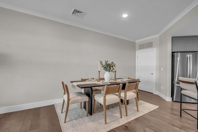 55 Pointe Pl Unit 208, Dover, NH 03820