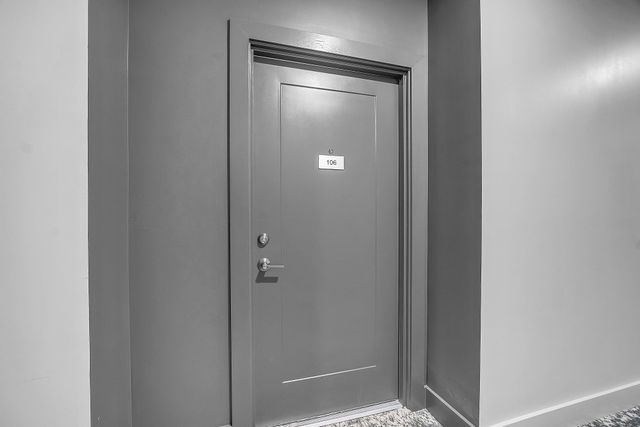 55 Pointe Pl Unit 208, Dover, NH 03820