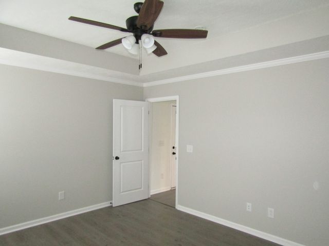 1296 Coosie Branch Rd, Cornersville, TN 37047