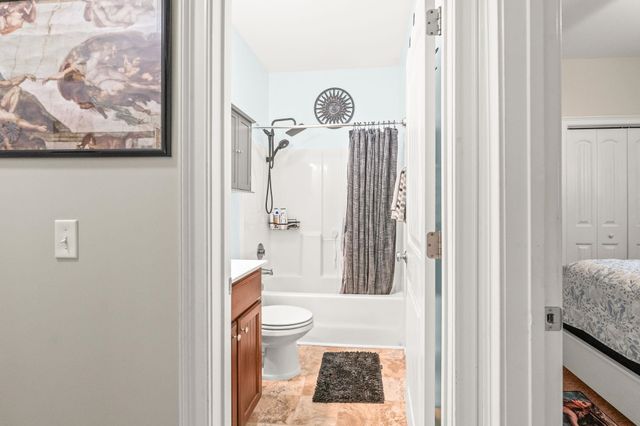 205 Maple Oak Dr., Conway, SC 29526