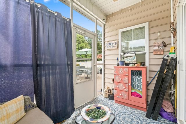 205 Maple Oak Dr., Conway, SC 29526