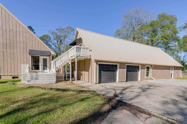 8103 Belle Helene Dr, Denham Springs, LA 70726