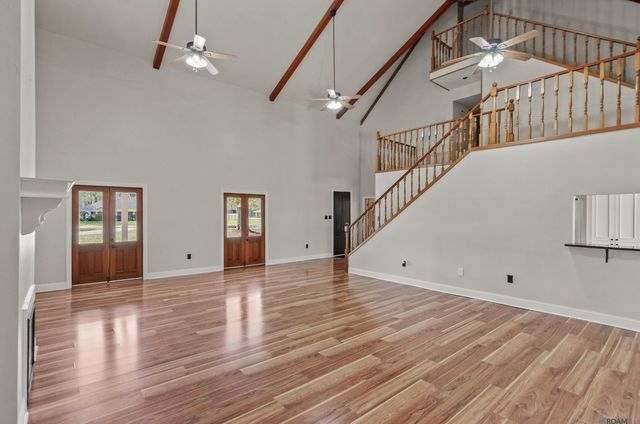 8103 Belle Helene Dr, Denham Springs, LA 70726