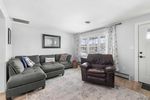 108 Circle Lane, Lackawanna, NY 14218