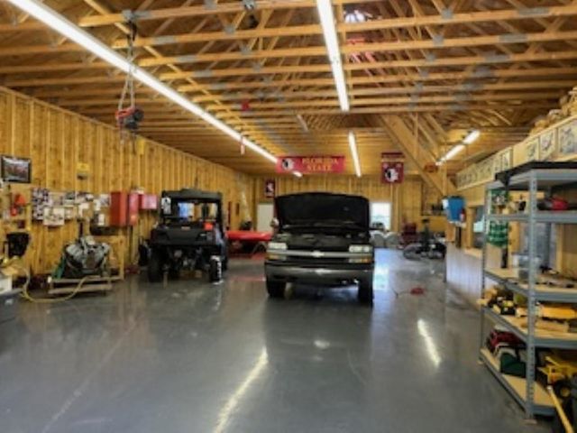 352 Maple Hill Road, Newbury, VT 05051