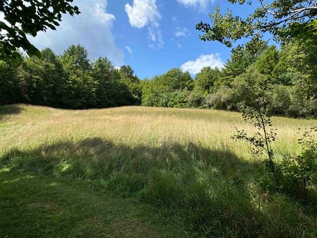 352 Maple Hill Road, Newbury, VT 05051