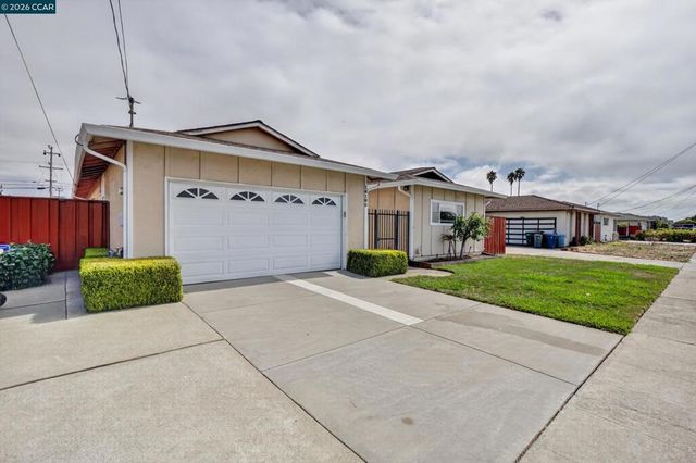 14180 Santiago Rd, San Leandro, CA 94577