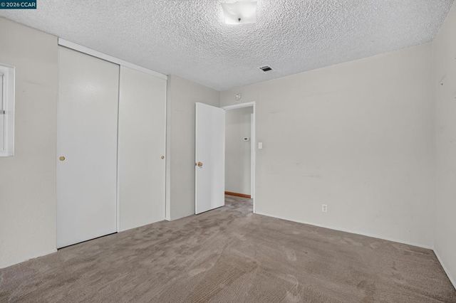 14180 Santiago Rd, San Leandro, CA 94577