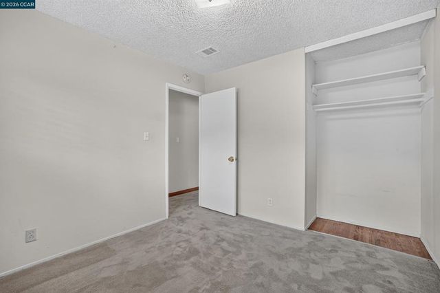 14180 Santiago Rd, San Leandro, CA 94577