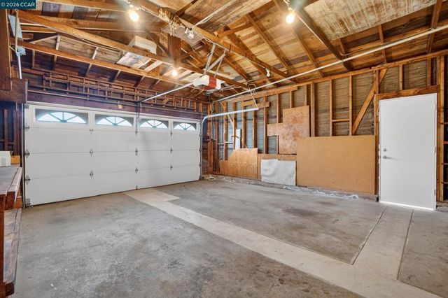 14180 Santiago Rd, San Leandro, CA 94577