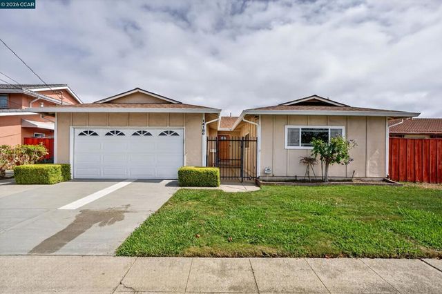 14180 Santiago Rd, San Leandro, CA 94577