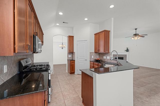 19906 Sagebrush Cove, Richmond, TX 77407