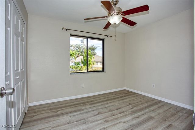 625 SE 1st PL, Cape Coral, FL 33990