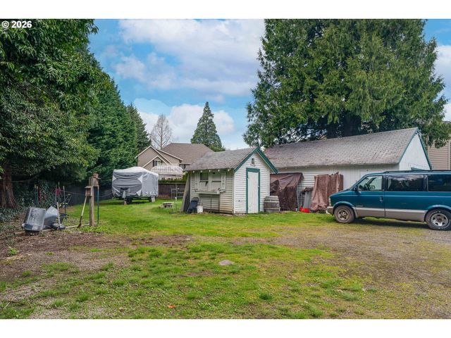 5555 Sw SCHOLLS FERRY Rd, Portland, OR 97225