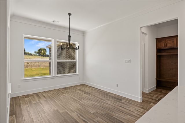 104 Oak Meadow Lane, Weatherford, TX 76085