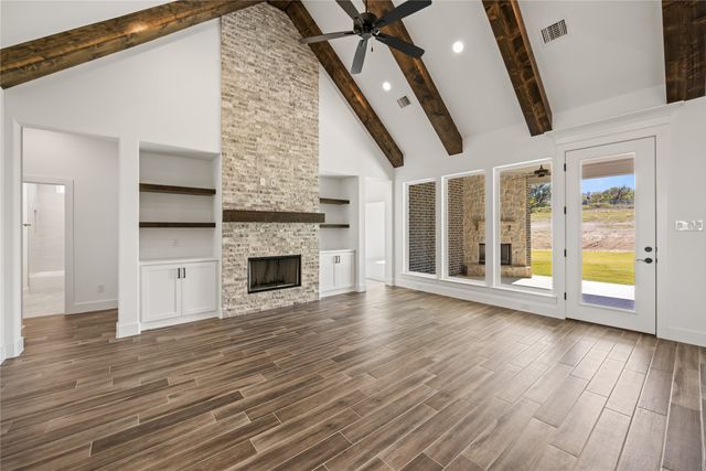 104 Oak Meadow Lane, Weatherford, TX 76085
