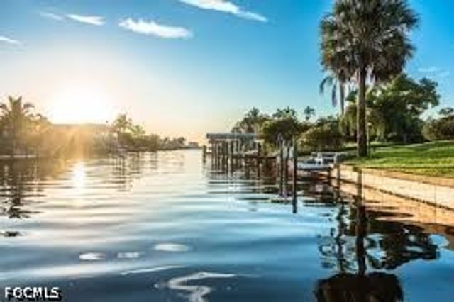 5206 Sands BLVD, Cape Coral, FL 33914