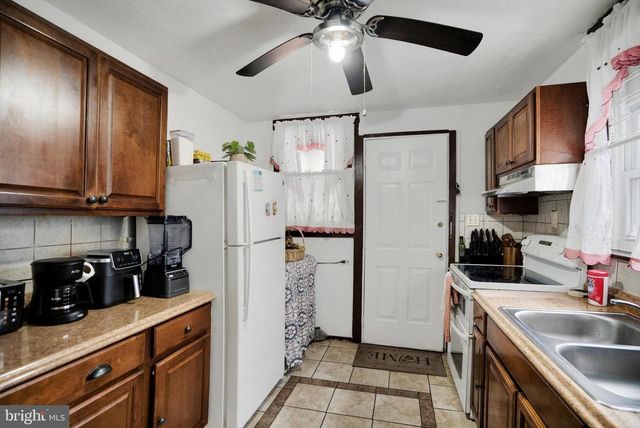 1427 N 10TH ST, Reading, PA 19604