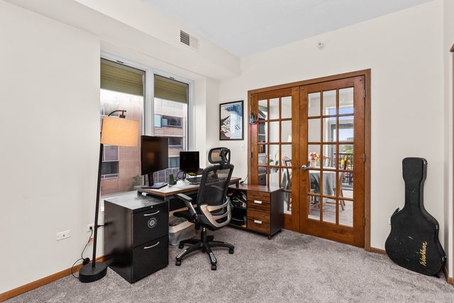 515 Main Street 401, Evanston, IL 60202