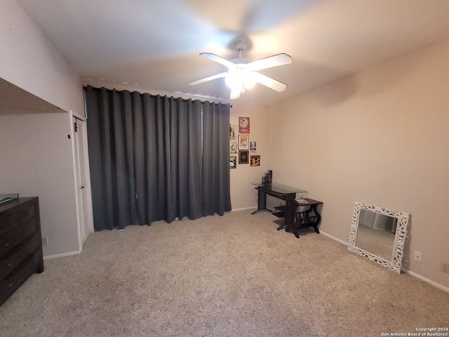 3678 Hidden Dr Apt 901, San Antonio, TX 78217